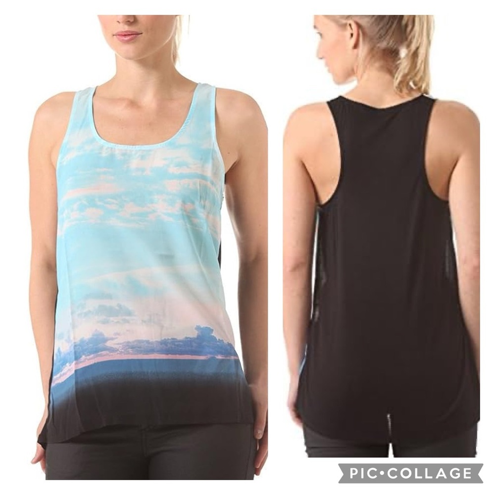 Volcom Blue Sky Scene Printed Racerback Tank Top Sleeveless Shirt Women’s XS